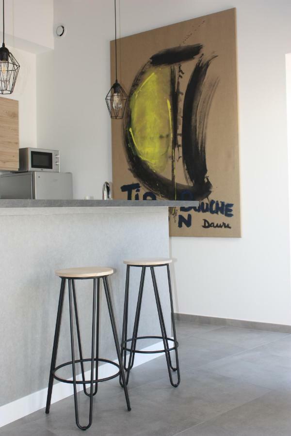 Le Tire Bouchon Apartment Maraussan ภายนอก รูปภาพ